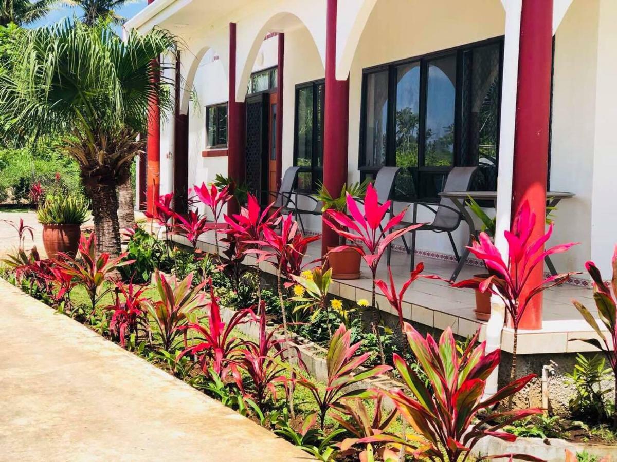 Tonga Holiday Villa Nuku'alofa Bagian luar foto
